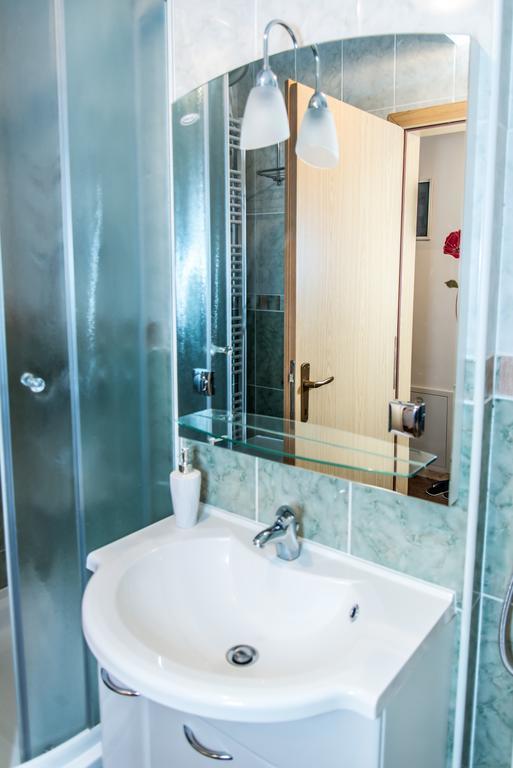 Apartment Flores Осиек Экстерьер фото